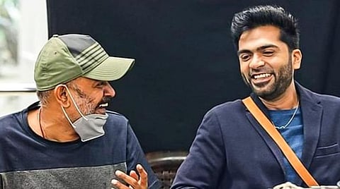 சிம்பு குறித்து எனக்கு சில ரகசியங்கள் தெரியும்: வெங்கட் பிரபு  