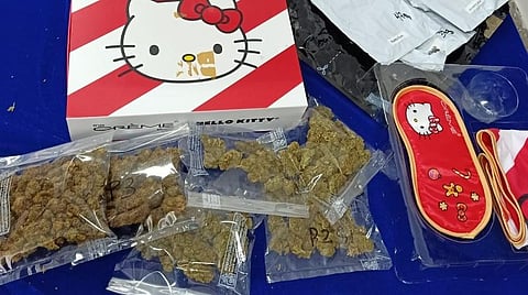 ‘‘பெண்களுக்கு அத்தியாவசியப் பரிசு’’- சென்னை தபால் நிலையத்திற்கு வந்த போதை மாத்திரை, கஞ்சா பார்சல் பறிமுதல்