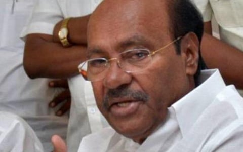 தமிழக வனத்துறையினர் சிறைபிடிப்பு; ரயில்வே பாதுகாப்புப் படை அதிகாரிகள் மீது நடவடிக்கை தேவை: ராமதாஸ்