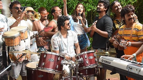 ‘பீஸ்ட்’ 100வது நாள் படப்பிடிப்பு - வைரலாகும் புகைப்படம்