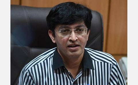 மக்களுக்கு சுய கட்டுப்பாடு அவசியம்; தமிழகத்தில் ஊரடங்கு அமல்படுத்தும் சூழல் இல்லை: சுகாதாரத் துறை செயலர் தகவல்