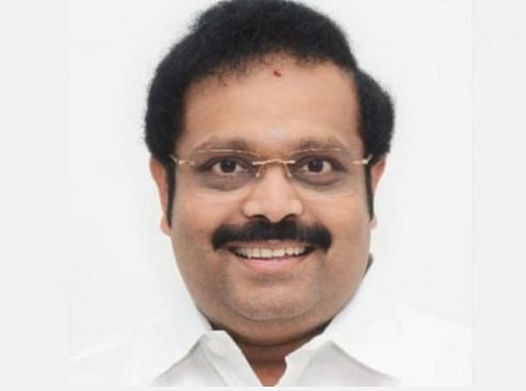 வேலூர் மாவட்டத்தில் 2 ரயில் மேம்பாலங்கள்: மக்களவையில் கதிர் ஆனந்த் வலியுறுத்தல்