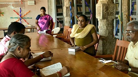 ஸ்ரீரங்கம் ரங்கநாதர் கோயிலில் மேம்படுத்தப்பட்ட சமய நூலகம் திறப்பு