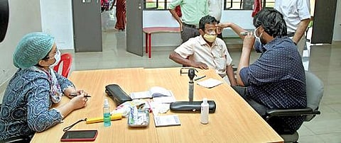 சாயர்புரம் விகாசா பன்னாட்டு பள்ளியில் இலவச கண் சிகிச்சை முகாம் நடைபெற்றது.