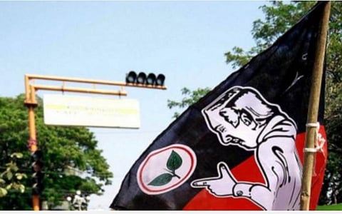 திமுக அரசை கண்டித்து இன்று நடக்க இருந்த அதிமுக ஆர்ப்பாட்டம் டிச.11-ம் தேதிக்கு தள்ளிவைப்பு