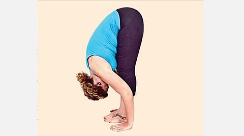 தினம் தினம் யோகா 10: பாத ஹஸ்தாசனம்