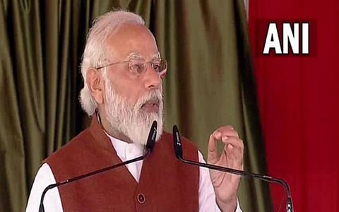 இந்தத் திட்டத்துக்கு நாங்கள்தான் அடிக்கல் நாட்டினோம் என்று சிலர் வருவார்கள்.. பிரதமர் மோடி கிண்டல் பேச்சு