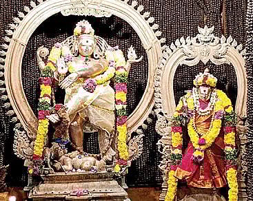 ராமேசுவரம் ராமநாத சுவாமி கோயிலில் ருத்ராட்சை மண்டபத்தில் எழுந்தருளிய நடராஜர்.