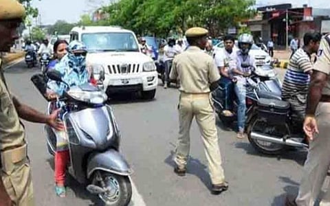 வாகன ஆவணங்கள் புதுப்பிக்க டிச.31 வரை அவகாசம் நீட்டிப்பு: சாலை போக்குவரத்து அமைச்சகம் அறிவிப்பு