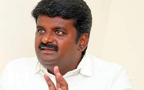 தமிழக அரசைக் கண்டித்து புதுக்கோட்டையில் ஆர்ப்பாட்டம்: அதிமுக முன்னாள் அமைச்சர் உட்பட 1,110 பேர் மீது வழக்கு