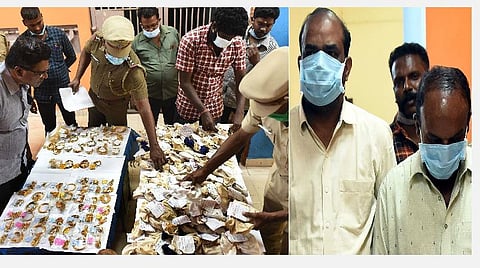 கூட்டுறவு வங்கியில் இருந்து திருப்பட்டு மீட்கப்பட்ட நகைகள் மற்றும் கவரிங் நகைகள், மோசடியில் ஈடுபட்டு கைது செய்யப்பட்ட தலைமை காசாளரான கணேசன், உதவி காசாளாரான விஜயகுமார். | படங்கள்: எம்.சாம்ராஜ்