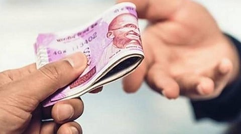 அதிக வழக்குகள் பதிவு செய்ததில் 2-வது ஆண்டாக வேலூர் மாவட்ட லஞ்ச ஒழிப்பு பிரிவு தொடர்ந்து முன்னணி: லஞ்சம் கேட்கும் அதிகாரிகள் மீது தைரியமாக புகாரளிக்க வேண்டுகோள்