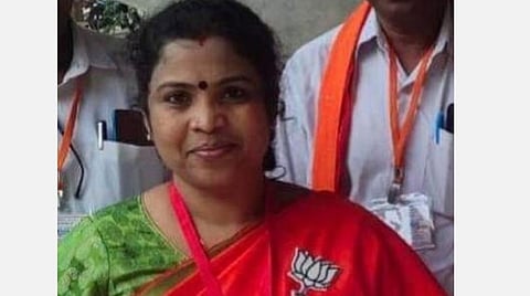 தமிழக பாஜக மாநில மகளிரணி தலைவர் மீனாட்சி நித்யசுந்தர்