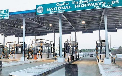 டிசம்பர் மாதத்தில் சுங்கச் சாவடிகளில் பாஸ்டேக் மூலம் ரூ.3,679 கோடி வசூல்