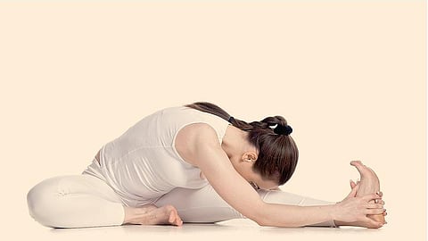 தினம் தினம் யோகா 36: ஜானு சிரசாசனம்