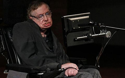 ஸ்டீபன் ஹாக்கிங் பிறந்தநாள் | மேற்கோள்கள் 10 - வாழ்க்கை வேடிக்கையானதாக இல்லையெனில், துன்பம் மிகுந்திருக்கும்