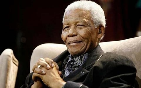 எதிர்ப்புக்கு பணிந்த அமெரிக்க நிறுவனம்: நெல்சன் மண்டேலா இருந்த சிறைச்சாவி ஏலம் நிறுத்தம்