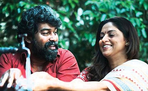 மனத்துடன் உறவாடும் ‘விடியாதா?’