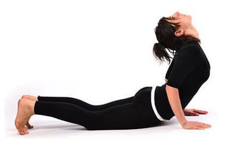 தினம் தினம் யோகா 46: சரள புஜங்காசனம்