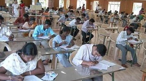 பாலிடெக்னிக் விரிவுரையாளர் தேர்வில் குளறுபடி: முதல்வரின் தனிப் பிரிவில் தேர்வர்கள் புகார்