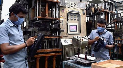 பத்தாண்டு வீழ்ச்சி: தமிழ்நாட்டின் தொழில் மயமாதல் எதிர்கொண்டிருக்கும் சவால்கள்