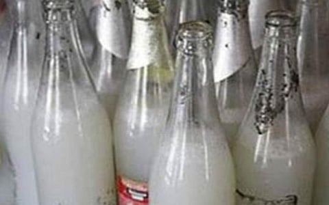 கள்ளச்சாராயம் குடித்த 9 பேர் உயிரிழப்பு: விசாரணைக்கு உத்தரவிட்டது உத்தரபிரதேச அரசு