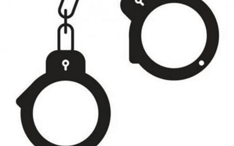 திருநெல்வேலி: திமுக வட்டச் செயலாளர் கொலை வழக்கில் 7 பேர் கைது: தேடப்பட்ட வழக்கறிஞர் நெல்லை நீதிமன்றத்தில் சரண்