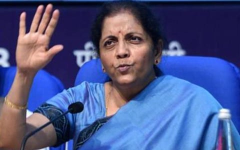 மத்திய பட்ஜெட் 2022: முதலீட்டை ஊக்குவிக்க வெளிநாடுவாழ் இந்தியருக்கு வரிவிலக்கு