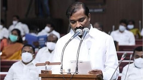 நீட் தேர்வு முறையால்தான் கிராமப்புற மாணவர்களுக்கு இடம் கிடைக்கிறதா? - சட்டப்பேரவையில் வேல்முருகன் கொந்தளிப்பு