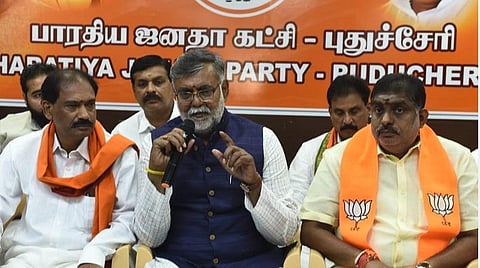 பட உதவி:  எம். சாம்ராஜ்