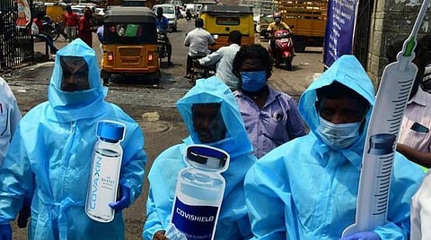 பிப்ரவரி 12: தமிழக நிலவரம்: தொற்று பாதிப்பு, குணமடைந்தோர், பலி எண்ணிக்கை- முழுமையான பட்டியல்