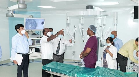 மக்களைத் தேடி மருத்துவம் திட்டம்; 50 லட்சமாவது பயனாளிக்கு முதல்வர் நேரில் மருத்துவ உபகரணங்கள் வழங்குகிறார்: அமைச்சர் தகவல்