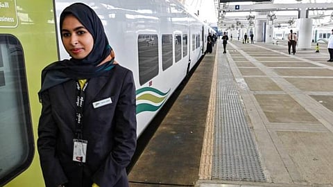 பெண்கள் 360: ரயிலோட்டும் சவுதிப் பெண்கள்