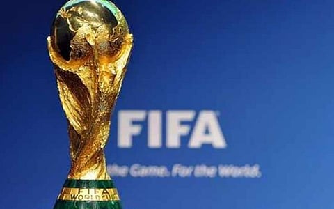 சர்வதேச போட்டிகளில் ரஷ்ய தேசிய அணிக்கு தடை: FIFA-வின் யூடர்ன் பின்னணி என்ன?
