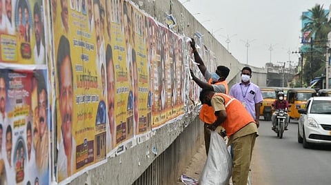 சென்னையில் 3,705 சுவரொட்டிகள் அகற்றம்; ரூ.2.67 லட்சம் வசூல் - தேர்தல் ஆணையம் தகவல்