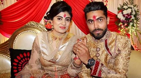 'இதுவே இறுதி அழைப்பு; நேரில் ஆஜராகுங்கள்' - ரவீந்திர ஜடேஜா மனைவிக்கு நீதிமன்றம் சம்மன்