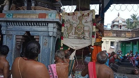 காரைக்கால் கைலாசநாதர் கோயிலில் நடைபெற்ற பிரம்மோற்சவ கொடியேற்றம்