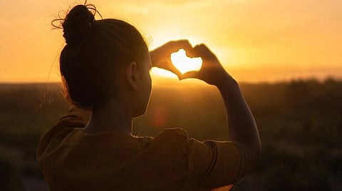 வெயில் காலத்தை எதிர்கொள்வது எப்படி? - விழிப்பு முதல் உறக்கம் வரை பின்பற்றத்தக்க நலக் குறிப்புகள்