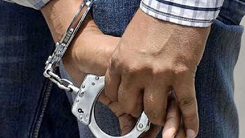 அரியலூர்: சிறுமியை பாலியல் தொழிலில் ஈடுபடுத்திய வழக்கில் தங்கும் விடுதி உரிமையாளர் கைது