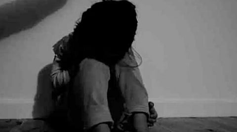 10 வயது சிறுமிக்கு பாலியல் சீண்டல்: 103 வயது முதியவருக்கு 15 ஆண்டு சிறை தண்டனை