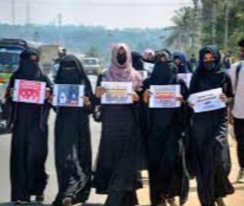 ஹிஜாப் விவகாரம்: பிரதிநிதித்துவப் படம்