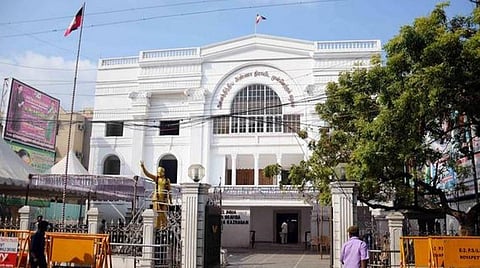 மார்ச் 27-ல் அதிமுக அமைப்புத் தேர்தல்: ஓபிஎஸ், இபிஎஸ் கூட்டாக அறிவிப்பு