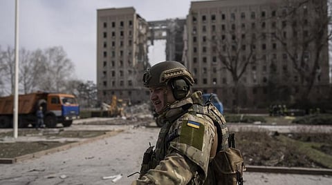 படைக் குறைப்பில் ரஷ்யா ஈடுபடவில்லை: உக்ரைன் குற்றச்சாட்டு