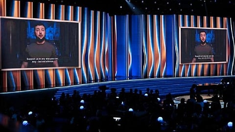 'மவுனத்தைத் தவிர வேறு எதைக் கொண்டும் எங்களை ஆதரியுங்கள்' - உக்ரைன் அதிபர் ஜெலன்ஸ்கி உருக்கம்