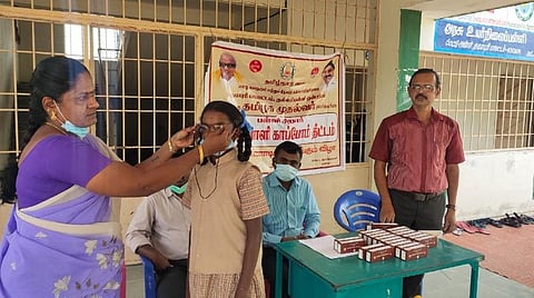 கண்ணைக் காக்கும் ஆசிரியர்கள் - பள்ளிக் கல்வியில் புதிய முன்னெடுப்பு