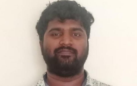 மருத்துவ மாணவர்களின் லேப்டாப்பை திருடி வந்தவர் சிக்கினார்