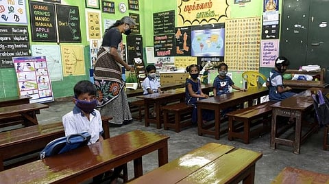 ஆசிரியர்களைக் குறைசொல்வது நியாயமில்லை: ச.சீ.இராஜகோபாலன்