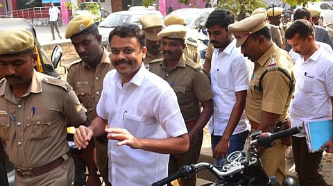 ஆயுள் தண்டனை ரத்து கோரும் யுவராஜ் மனு: சிபிசிஐடி பதிலளிக்க உயர் நீதிமன்றம் அவகாசம் 