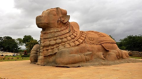 ஒற்றைக்கல் நந்தி