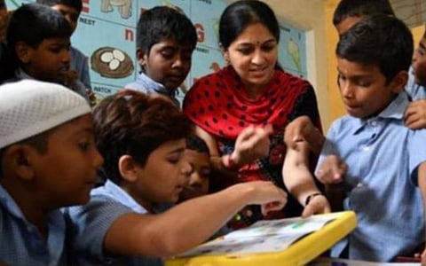 தனியார் பள்ளியில் இலவச மாணவர் சேர்க்கை - ஆன்லைனில் இன்று முதல் விண்ணப்பிக்கலாம்